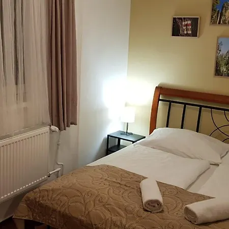 Hotel Pomezi