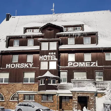 Hotel Pomezi 3*