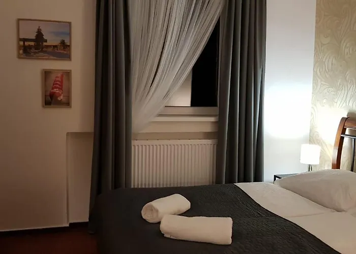 Pomezi 3* Cínovec