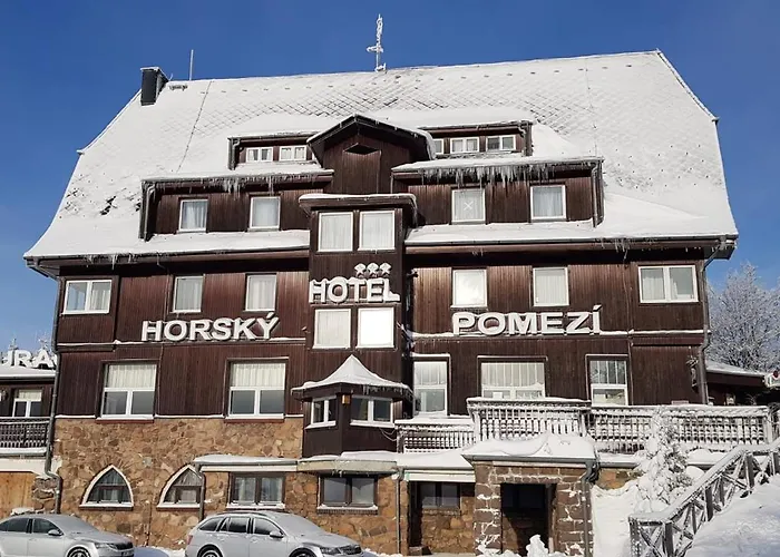 Hotell Pomezi 3*